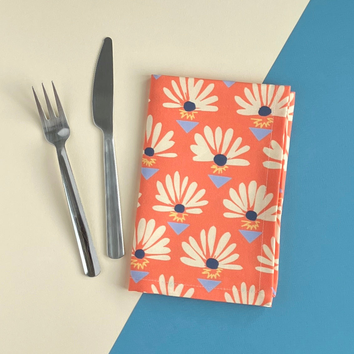 Everyday Napkin - Red Fan Flowers (Set of 2)